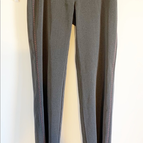 Via Lucci Pants! Pink threading on side! 38 - Picture 2 of 6